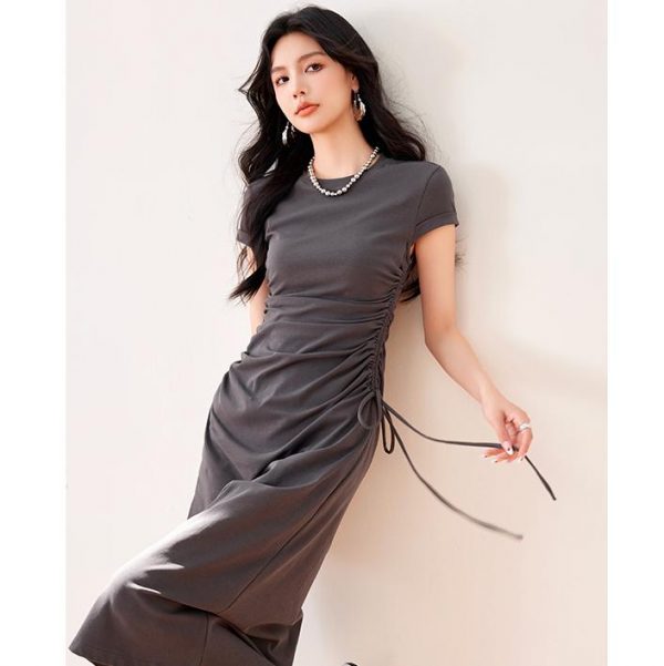 24040372 main image