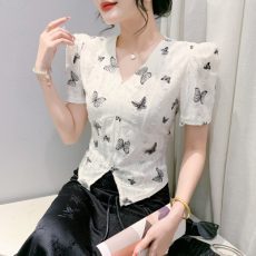 24040460 main image