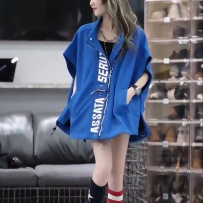 24050530 main image