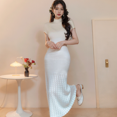 24060056 main image