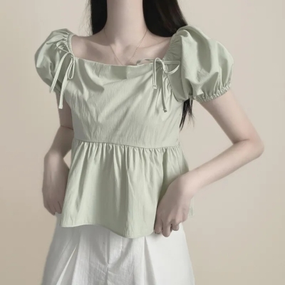 24070402 main image